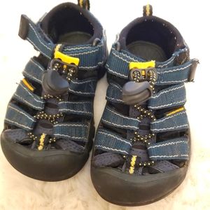 toddler keen shoes